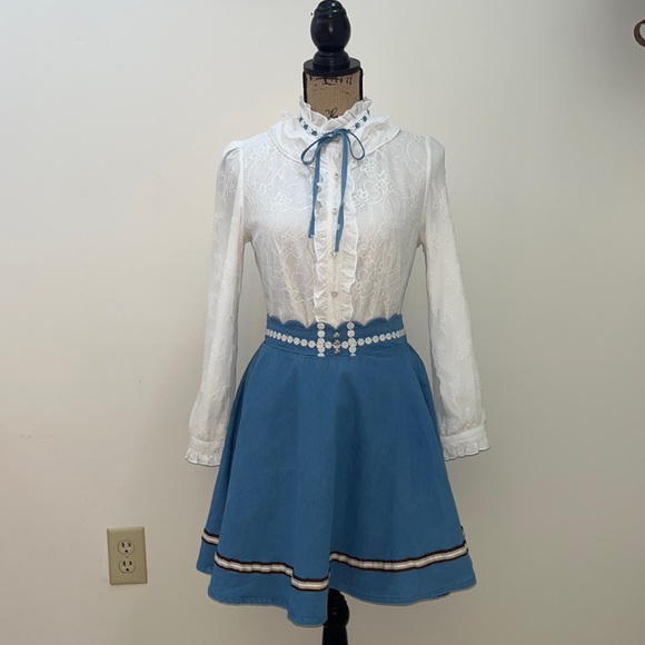 Set of Kawaii Long Sleeve Lace Ruffled Top and Circle Skater Skirt